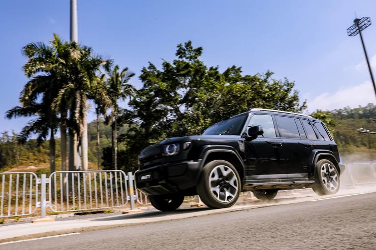 九游体育京西智行联手奇瑞iCAR打响磁流变悬架“普及战”