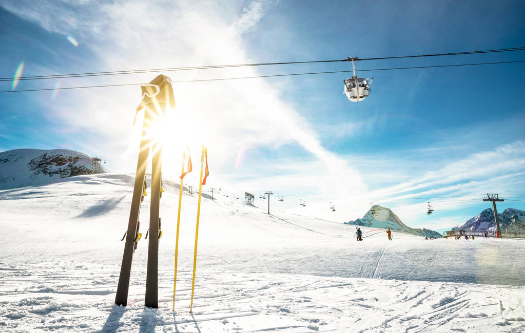 九游体育一场马拉松和一座城市的互相抵达