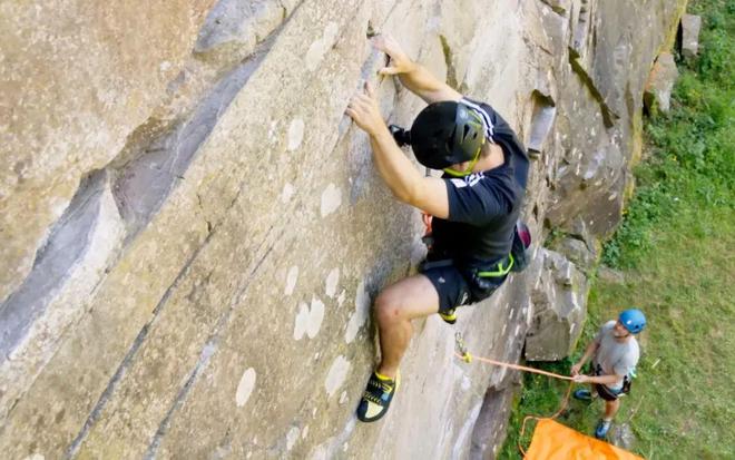 潮流运动 攀岩挑战极限、探索自然九游体育