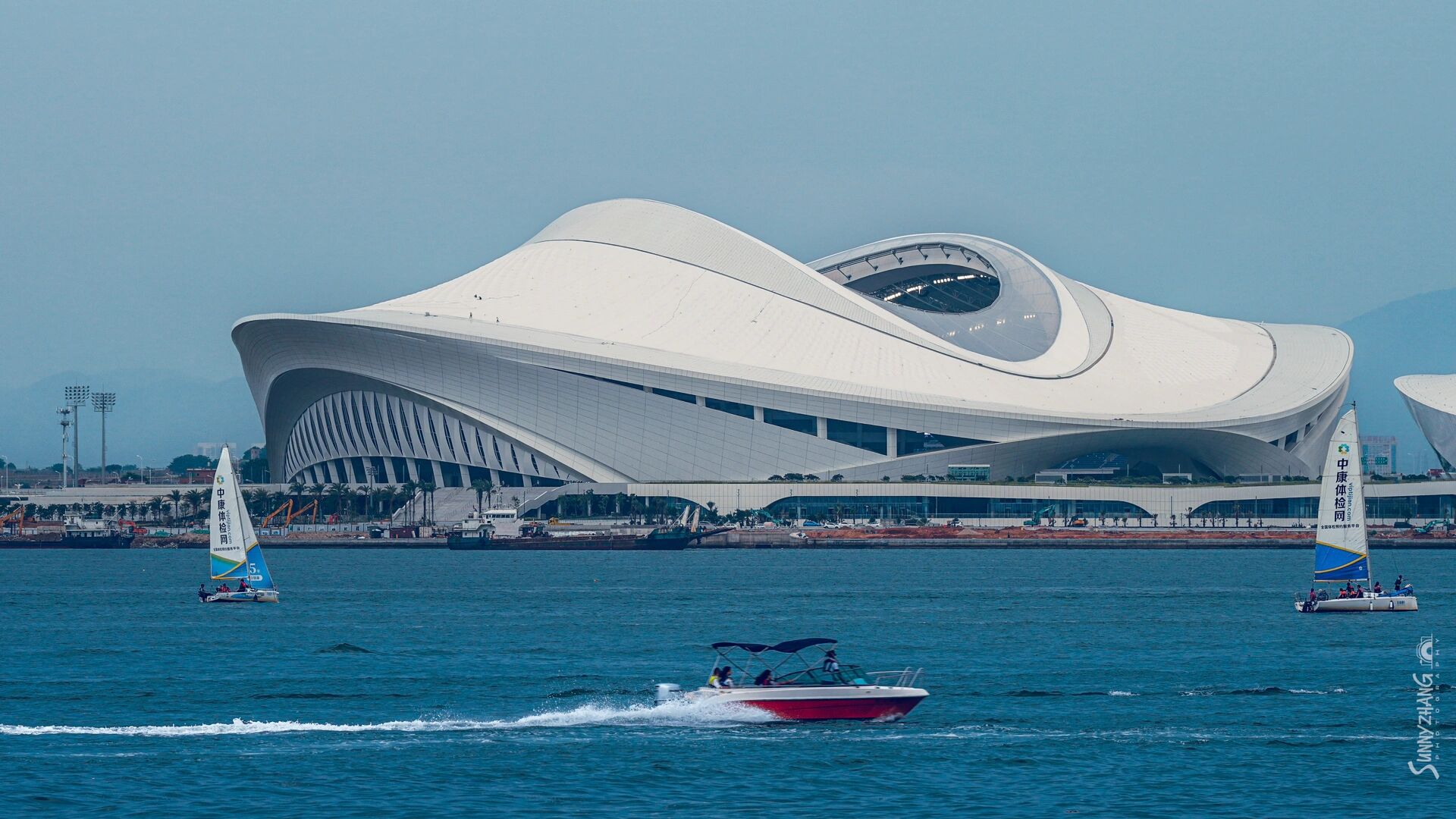 携手共护文化记忆——望城区文化旅游广电体育局向望城区档案馆捐赠27幅书法作品九游体育